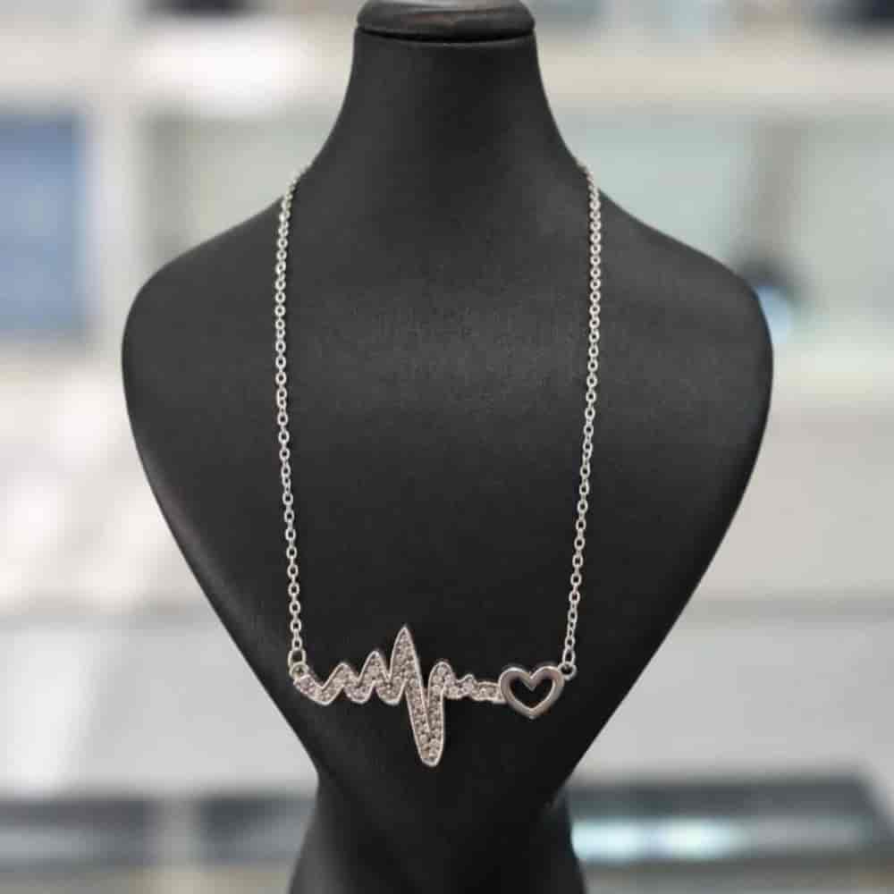گردنبند نقره طرح ضربان قلب